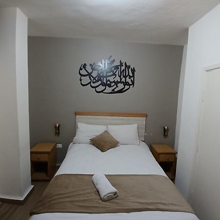 Moab Land Hotel Madaba Bagian luar foto