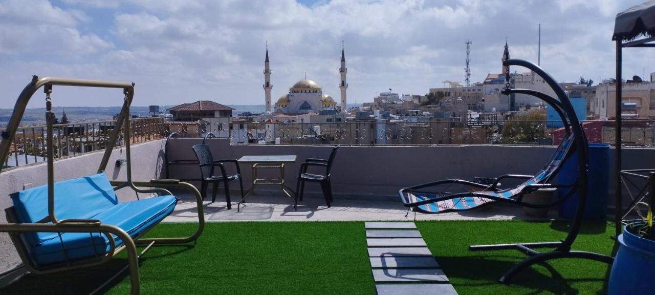 Moab Land Hotel Madaba Bagian luar foto